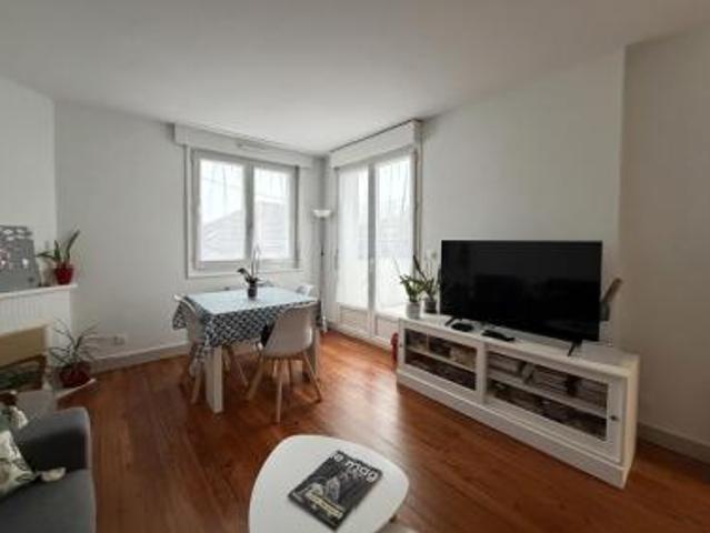location appartement bordeaux 3 pièces 65 m2 gironde 33100 1000 € / mois