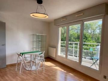 location appartement bordeaux 3 pièces 65 m2 gironde 33300 1340 € / mois