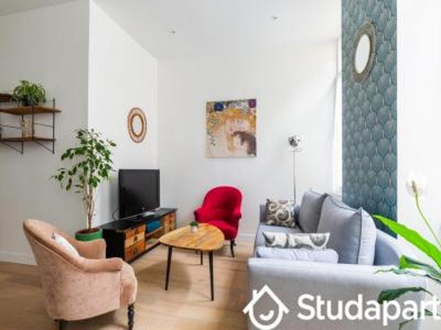 location appartement bordeaux 3 pièces 66 m2 gironde 33000 2400 € / mois
