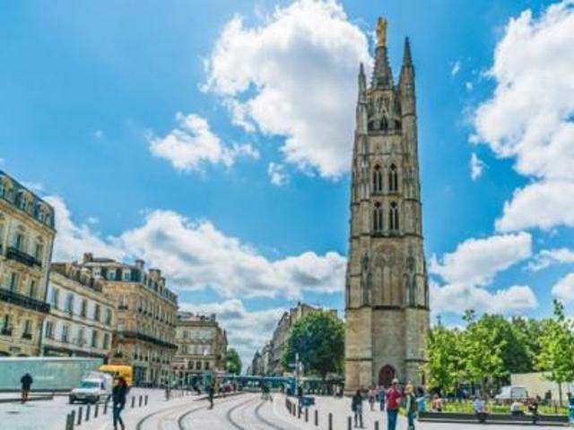 location appartement bordeaux 3 pièces 70 m2 gironde 33000 1470 € / mois