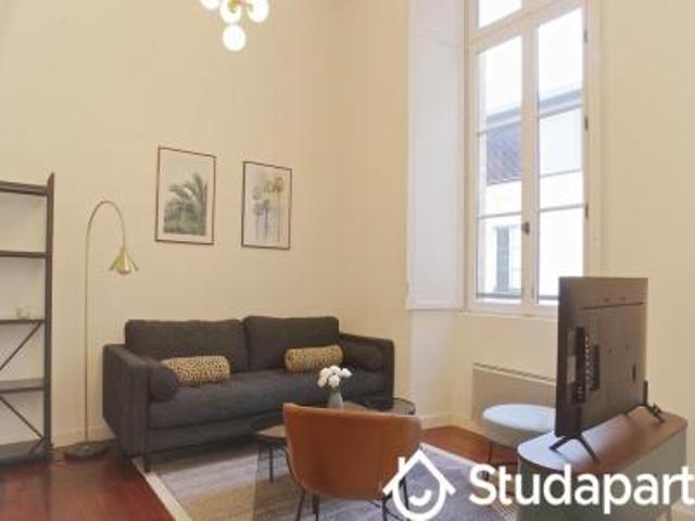 location appartement bordeaux 3 pièces 70 m2 gironde 33000 2800 € / mois