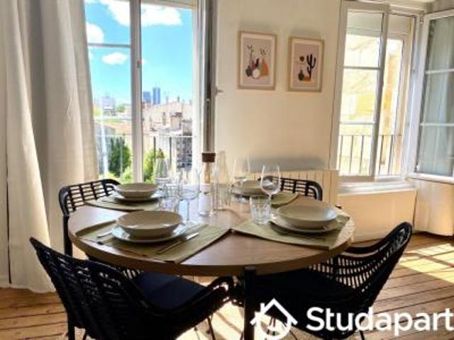 location appartement bordeaux 3 pièces 70 m2 gironde 33000 2200 € / mois