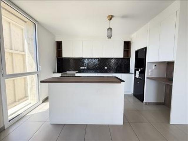 location appartement bordeaux 3 pièces 82 m2 gironde 33100 1435 € / mois
