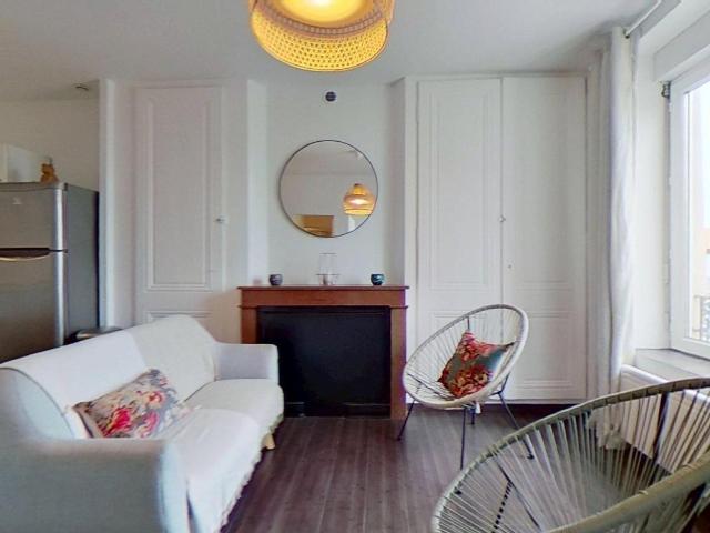 Location Appartement Boulevard Castellane, Sathonay Camp