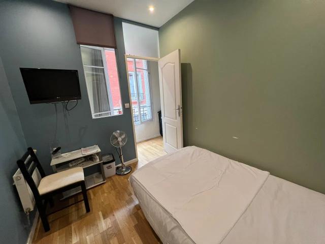 Location Appartement Boulevard Bessières, Paris