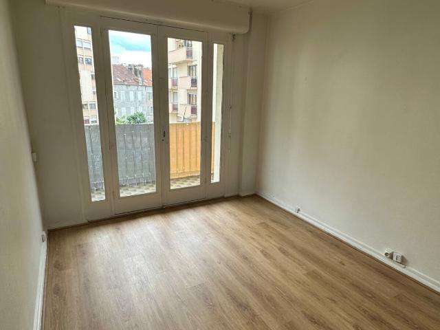 Location Appartement Boulevard d'Alsace Lorraine, Pau