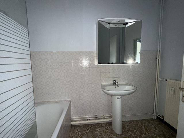 Location Appartement Boulevard de Béthune, Charleville Mézières