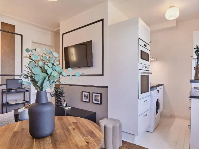 Location Appartement Square Théodore Judlin, Paris