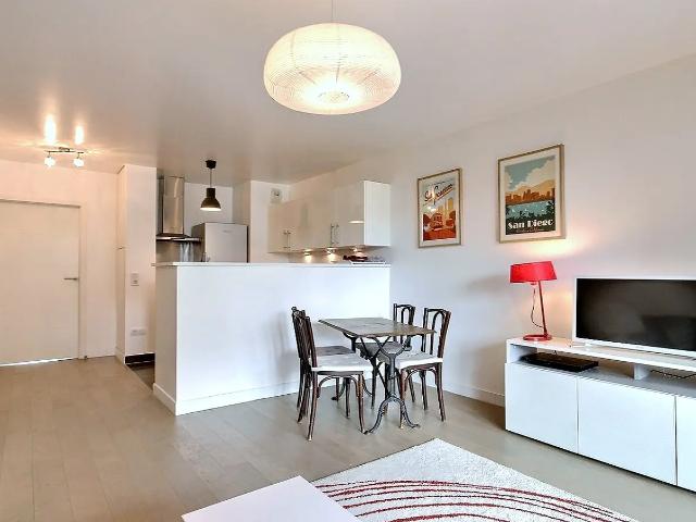 Location Appartement Boulevard de Grenelle, Paris