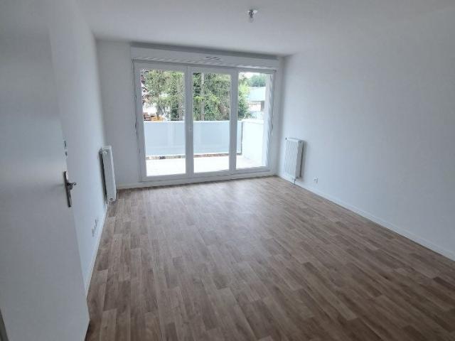 Location Appartement Boulevard de l'Ouest, Épône