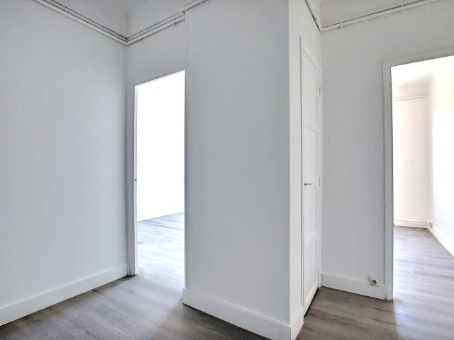 Location Appartement Boulevard de la Corderie, Marseille