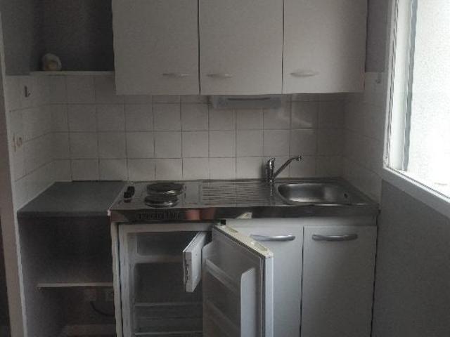 Location Appartement Rue Jules Vallès, Rennes