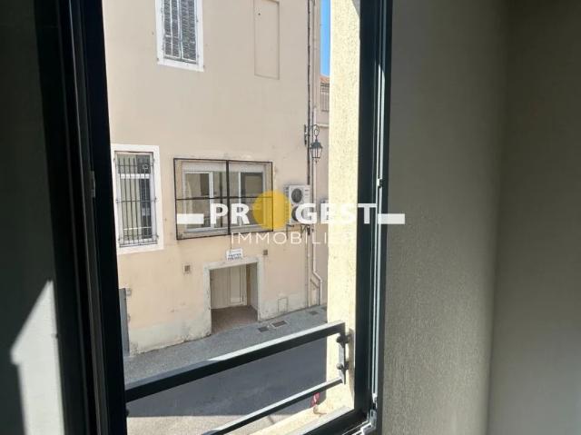 Location Appartement Boulevard de la République, Trets