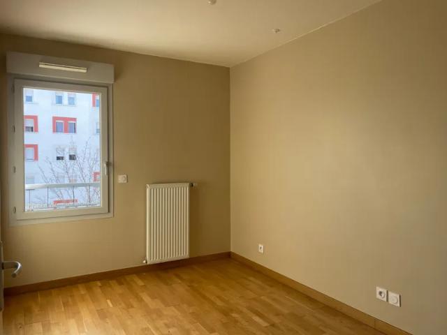 Location Appartement Boulevard de l'Europe, Oullins Pierre Bénite