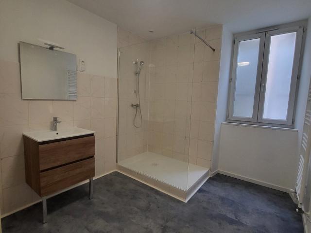 Location Appartement Boulevard du Lycée, Privas