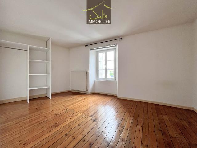 Location Appartement Boulevard de Poitiers, Bressuire