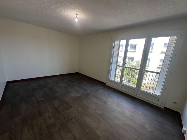 Location Appartement Boulevard des Collèges, Pont de Chéruy