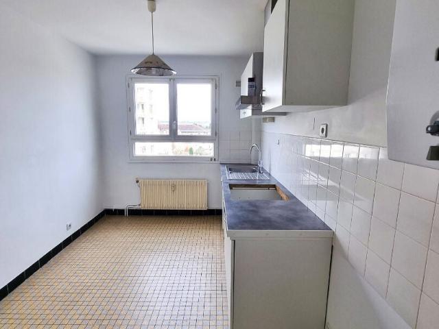 Location Appartement Boulevard du Vigenal, Limoges