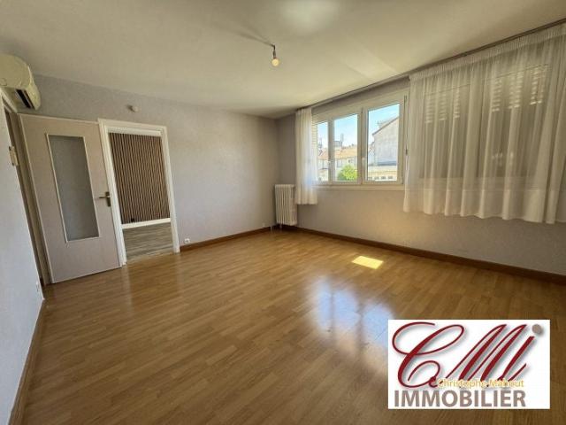 Location Appartement Boulevard François 1er, Vitry le François