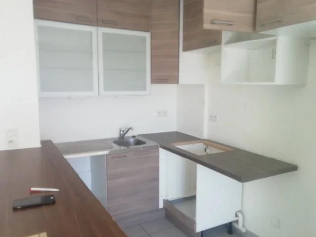 Location Appartement Boulevard Henri Dunant, Corbeil Essonnes