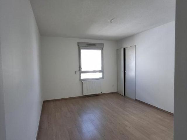 Location Appartement Boulevard Joliot Curie, Fontaine