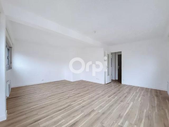 Location Appartement Boulevard Jean Biondi, Creil