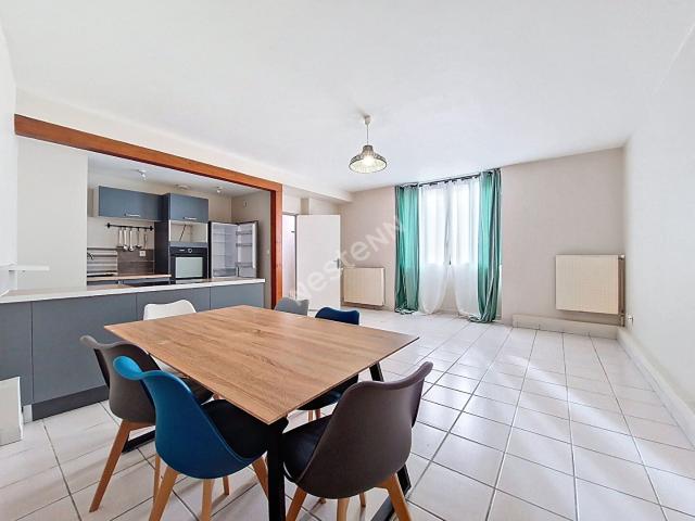 Location Appartement Boulevard Magiresti, Ancenis