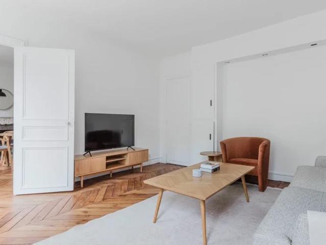 Location Appartement Boulevard Saint Michel, Paris