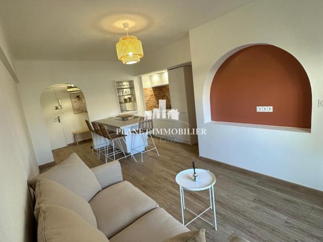 Location Appartement Boulevard Raymond Poincaré, Antibes