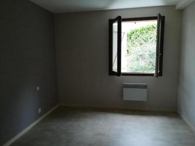 location appartement bozouls 2 pièces 46 m2 aveyron 12340 325 € / mois