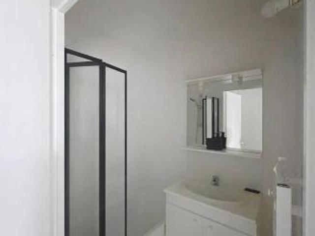 location appartement blaye 2 pièces 45 m2 gironde 33390 670 € / mois