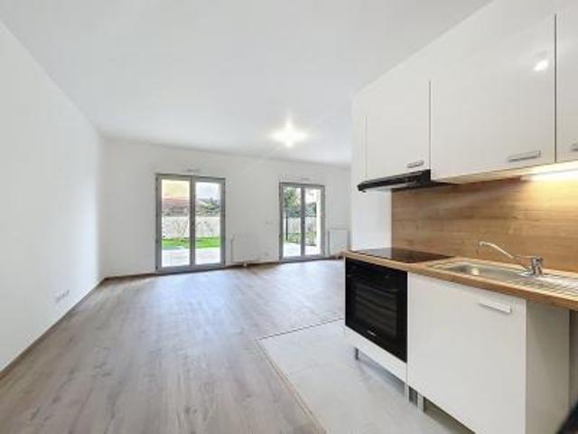 location appartement blanc mesnil 1 pièce 39 m2 seine saint denis 93150 895 € / mois