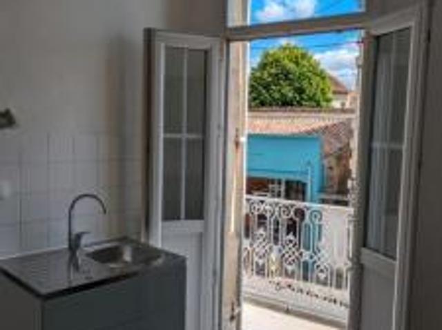 location appartement branne 1 pièce 30 m2 gironde 33420 462 € / mois