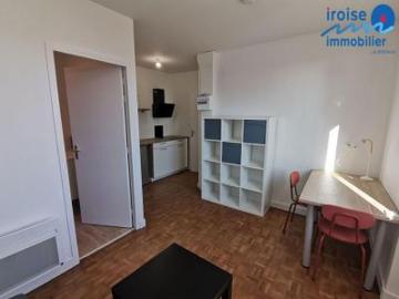 location appartement brest 1 pièce 17 m2 finistere 29200 525 € / mois