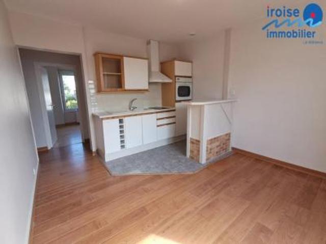 location appartement brest 2 pièces 34 m2 finistere 29200 567 € / mois