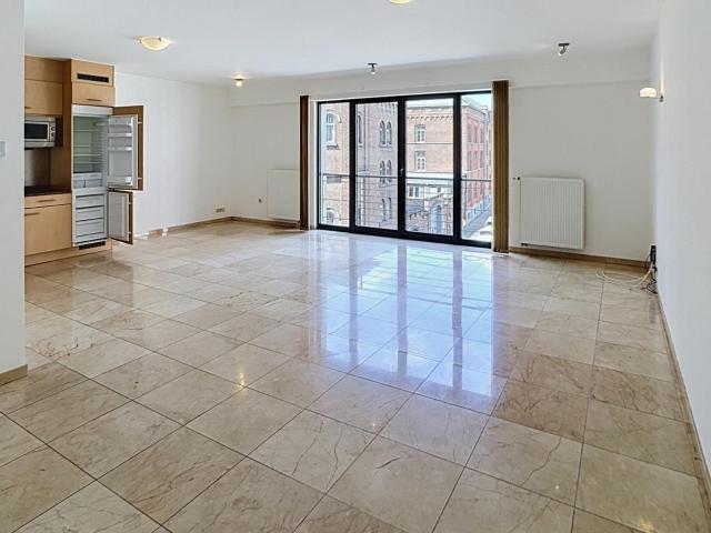 Location appartement Bruxelles 1000, 85.00m² avec 7 pièce s dont 2 chambre s. Link Immo