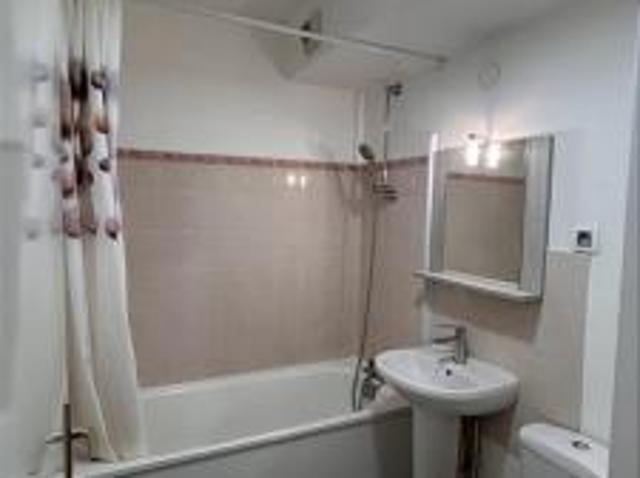location appartement bussy saint georges 1 pièce 32 m2 seine et marne 77600 896 € / mois