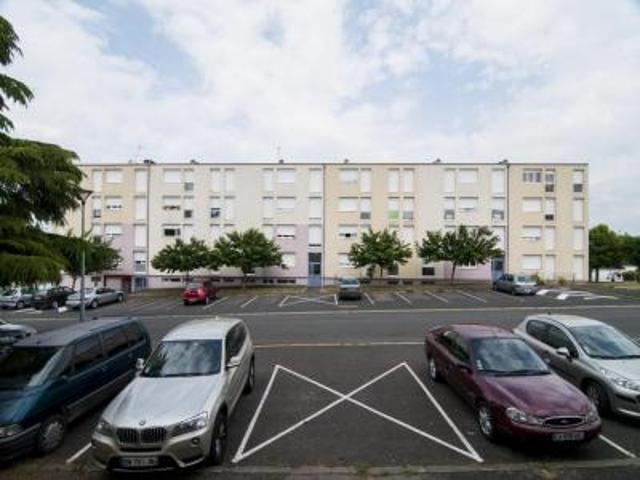 location appartement buzancais 3 pièces 76 m2 indre 36500 400 € / mois