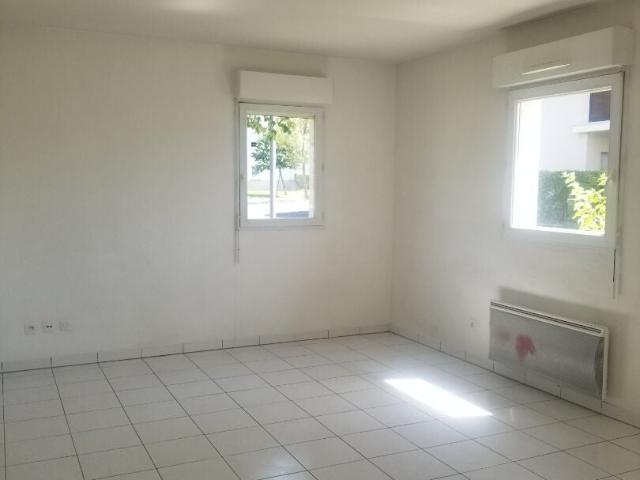 Location Appartement C 120, Ciran