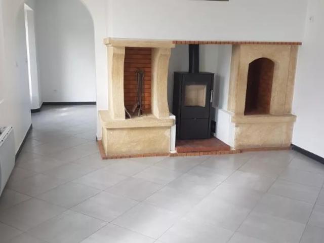 Location Appartement C 37, Ségos