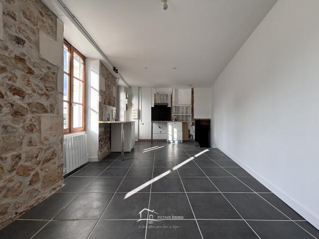Location Appartement C 51, Lusignan