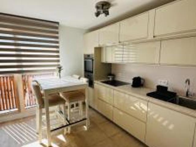 location appartement cachan 1 pièce 18 m2 val de marne 94230 800 € / mois
