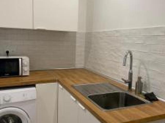 location appartement caluire et cuire 1 pièce 73 m2 rhone 69300 500 € / mois