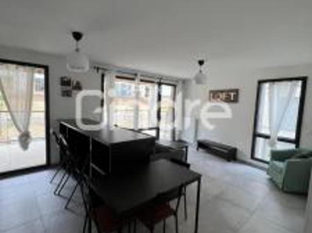 location appartement caluire et cuire 2 pièces 51 m2 rhone 69300 1141 € / mois