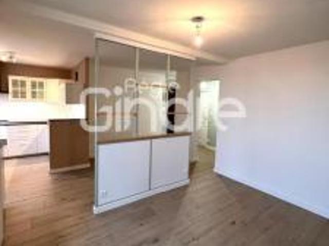location appartement caluire et cuire 3 pièces 58 m2 rhone 69300 948 € / mois