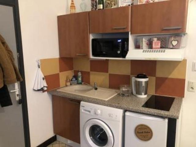location appartement carcassonne 1 pièce 24 m2 aude 11000 390 € / mois