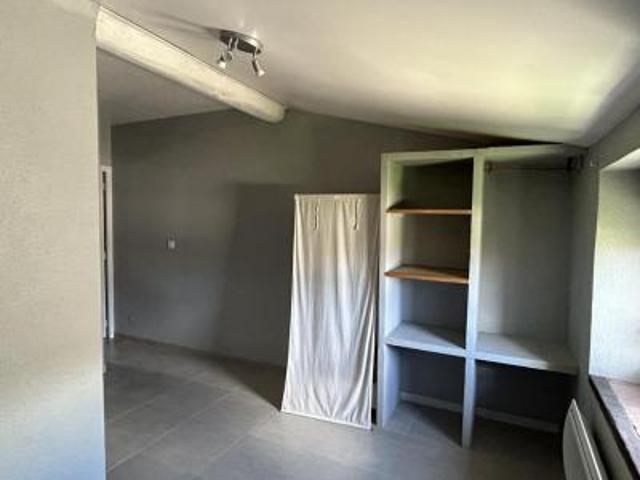 location appartement carcassonne 2 pièces 33 m2 aude 11000 440 € / mois