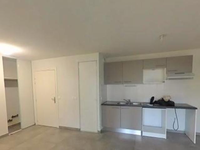 location appartement castelginest 3 pièces 60 m2 haute garonne 31780 764 € / mois