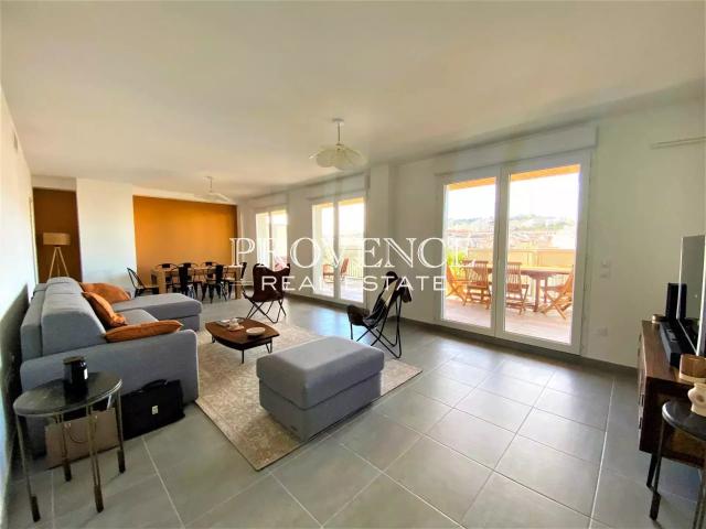 Location Appartement Castellane, Marseille