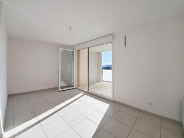 location appartement castelnau le lez 1 pièce 25 m2 herault 34170 515 € / mois